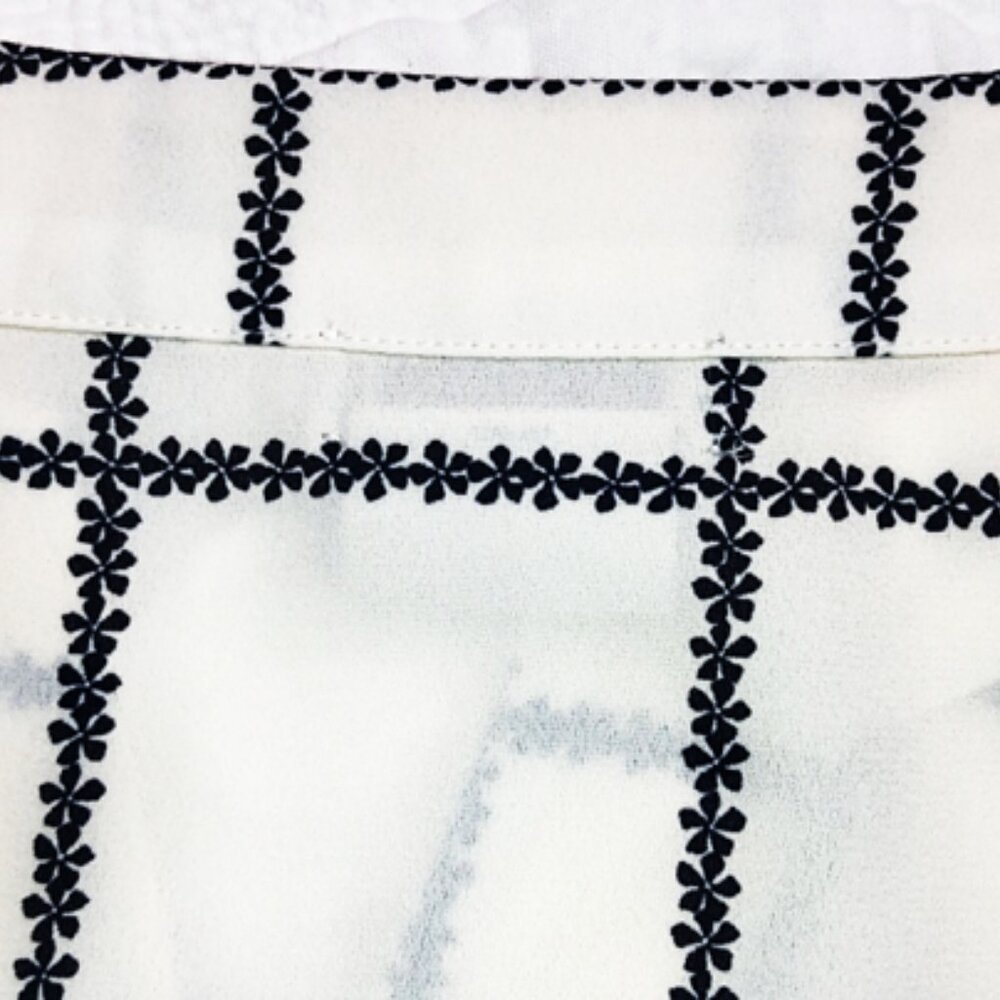 Van Heusen Women's Short Sleeve Plaid Blouse, Ivory, Medium - Picture 5 of 9